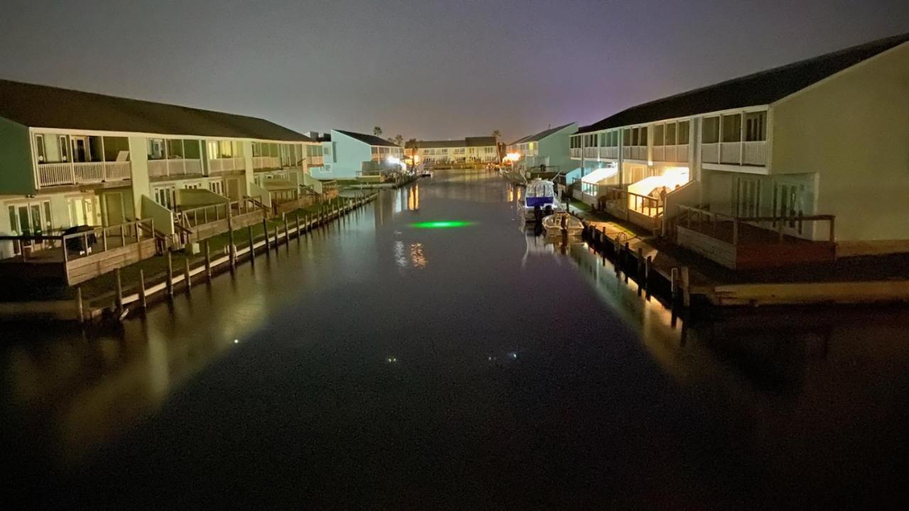 Rockport Waterfront Condo With A View Exterior foto